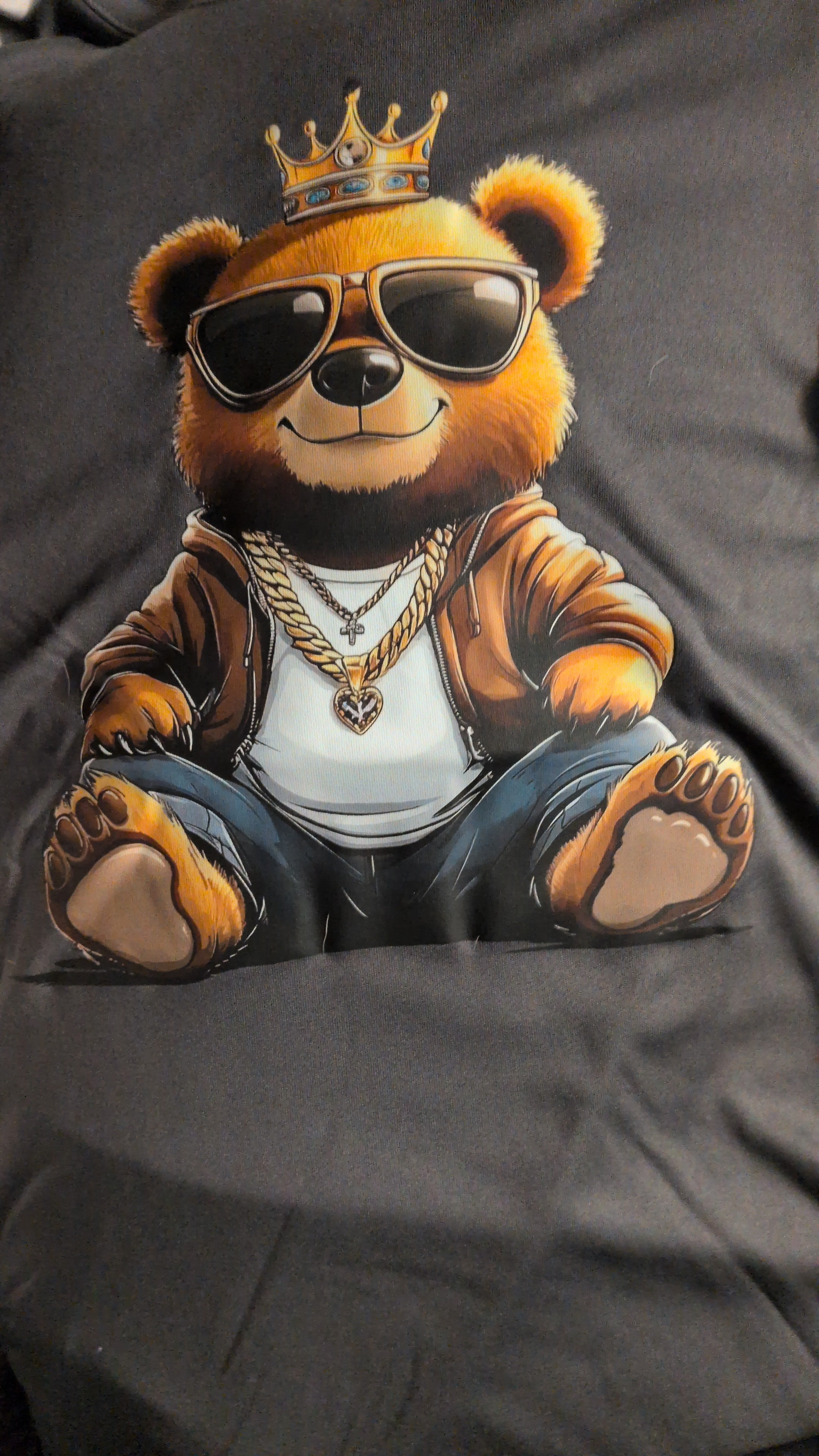 G- Bear cartoon cuban-link gold necklace, crown, shades